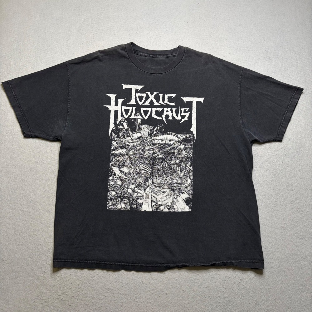 Toxic Holocaust T Shirt Mens XXL Black Nuke The Cross Vintage Graphic Tee Band